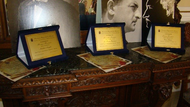 Targhe vincitori Premio Quasimodo 2015